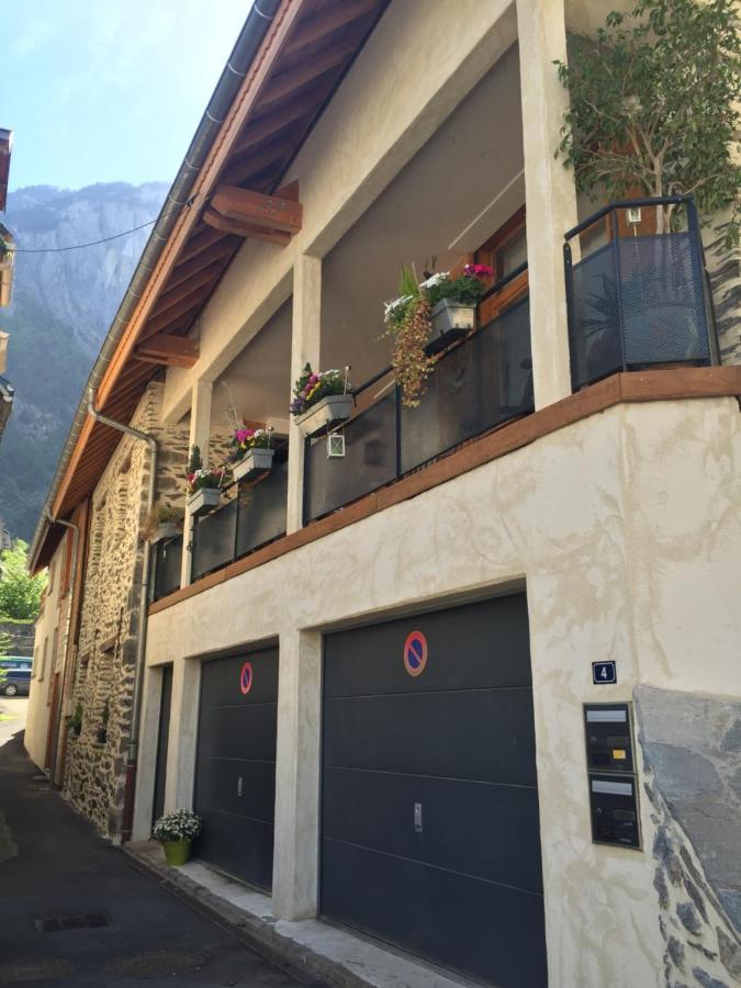 Le Grandcoeur Apartment Le Bourg-d'Oisans Exterior photo